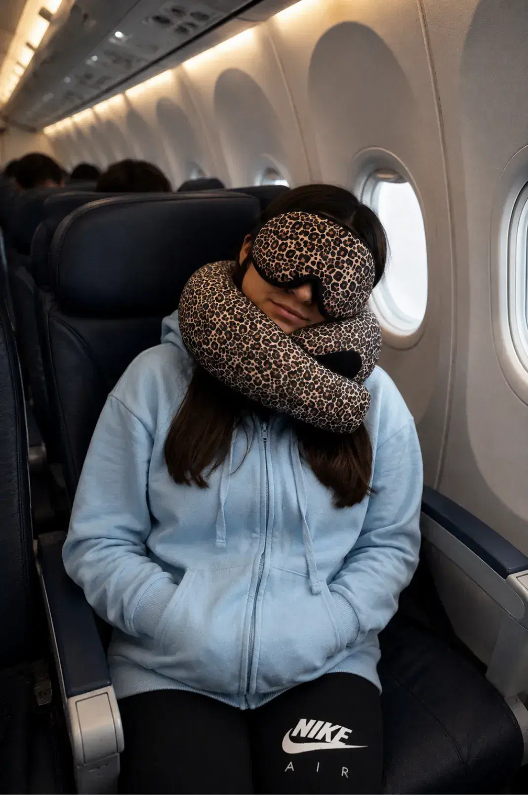 Happy FlyHugz® travelers